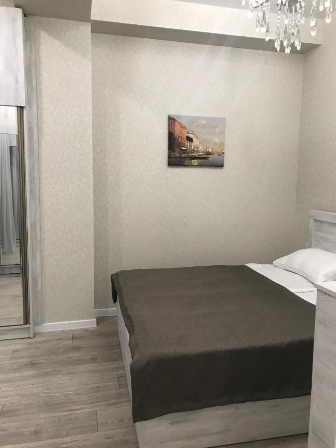 Charm Appartement Tbilisi Buitenkant foto