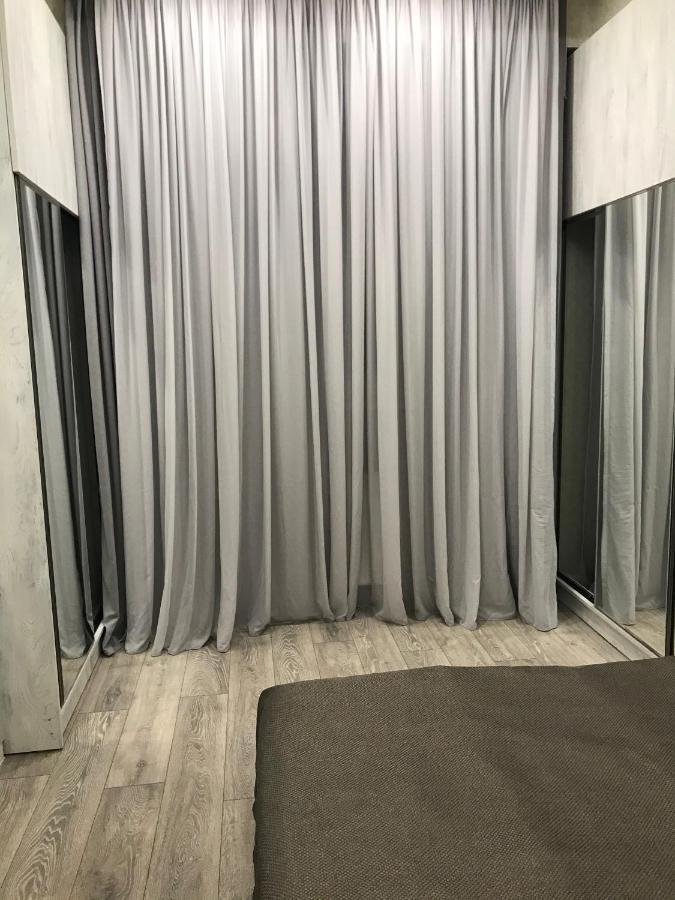 Charm Appartement Tbilisi Buitenkant foto
